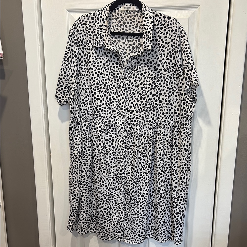 Missguided Plus Black and White Dalmation Smock Dress size 18 US